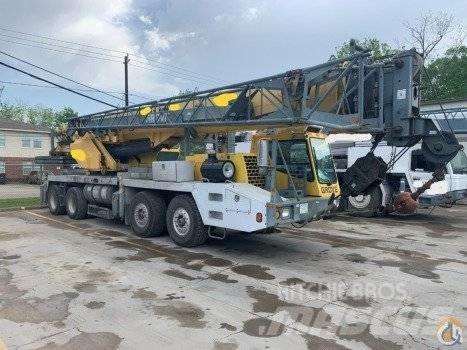 Grove TMS 700 E Macara pentru orice teren