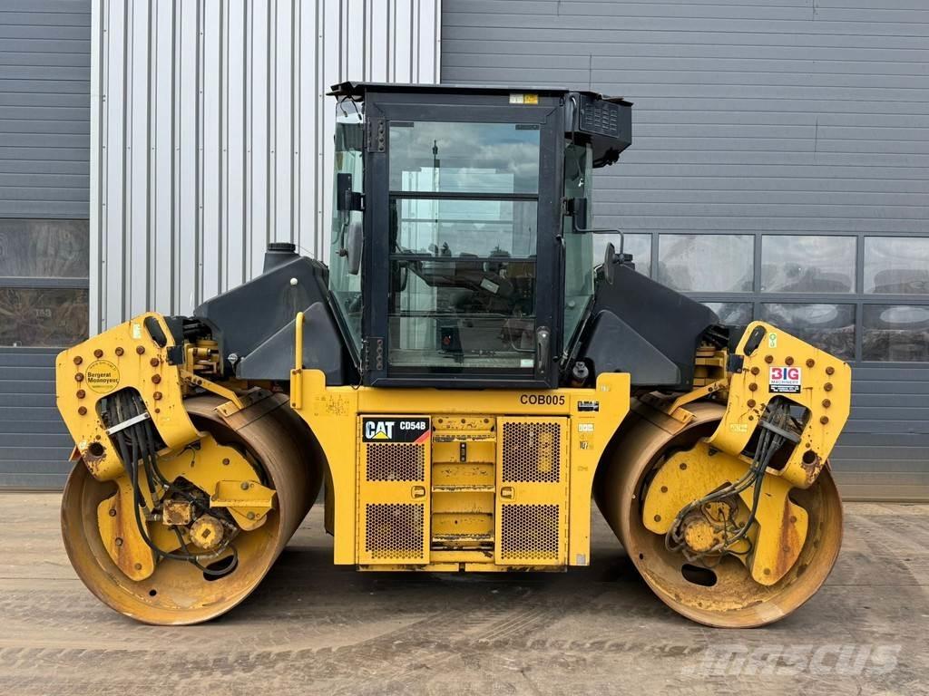CAT CD54B Cilindri compactori dubli
