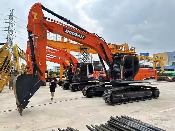 Doosan DX300LC-9C Excavatoare pe șenile
