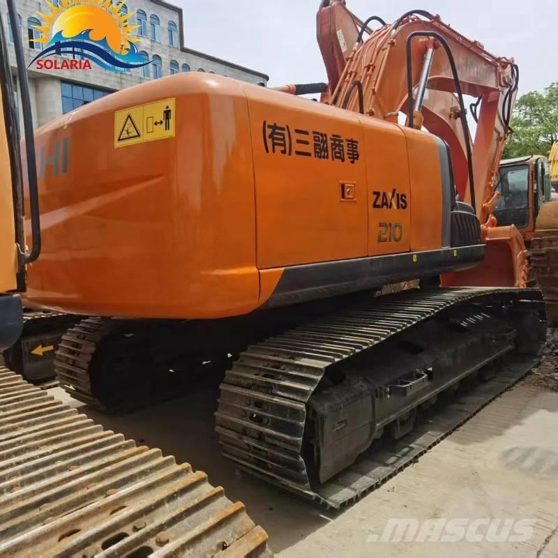 Hitachi ZX 210 Excavatoare pe șenile
