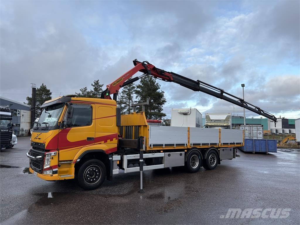 Volvo FM370 6x2 Camioane cu macara