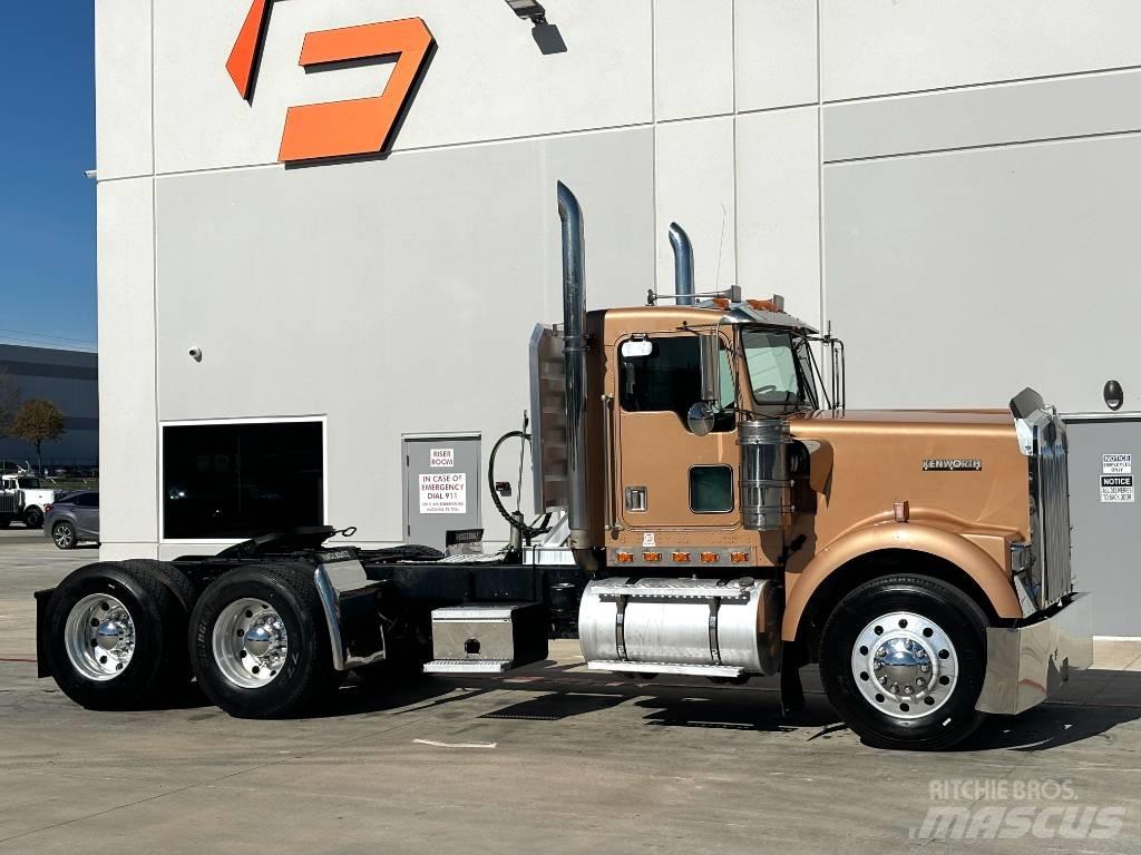 Kenworth W 900 Autotractoare
