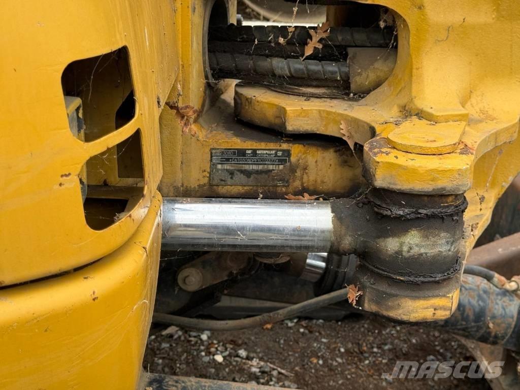 CAT CP 44 Compactoare monocilindrice