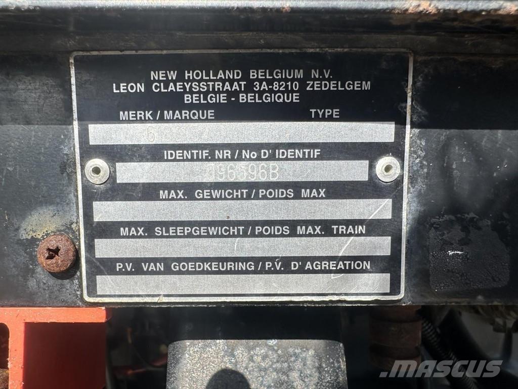 New Holland TS 90 Tractoare