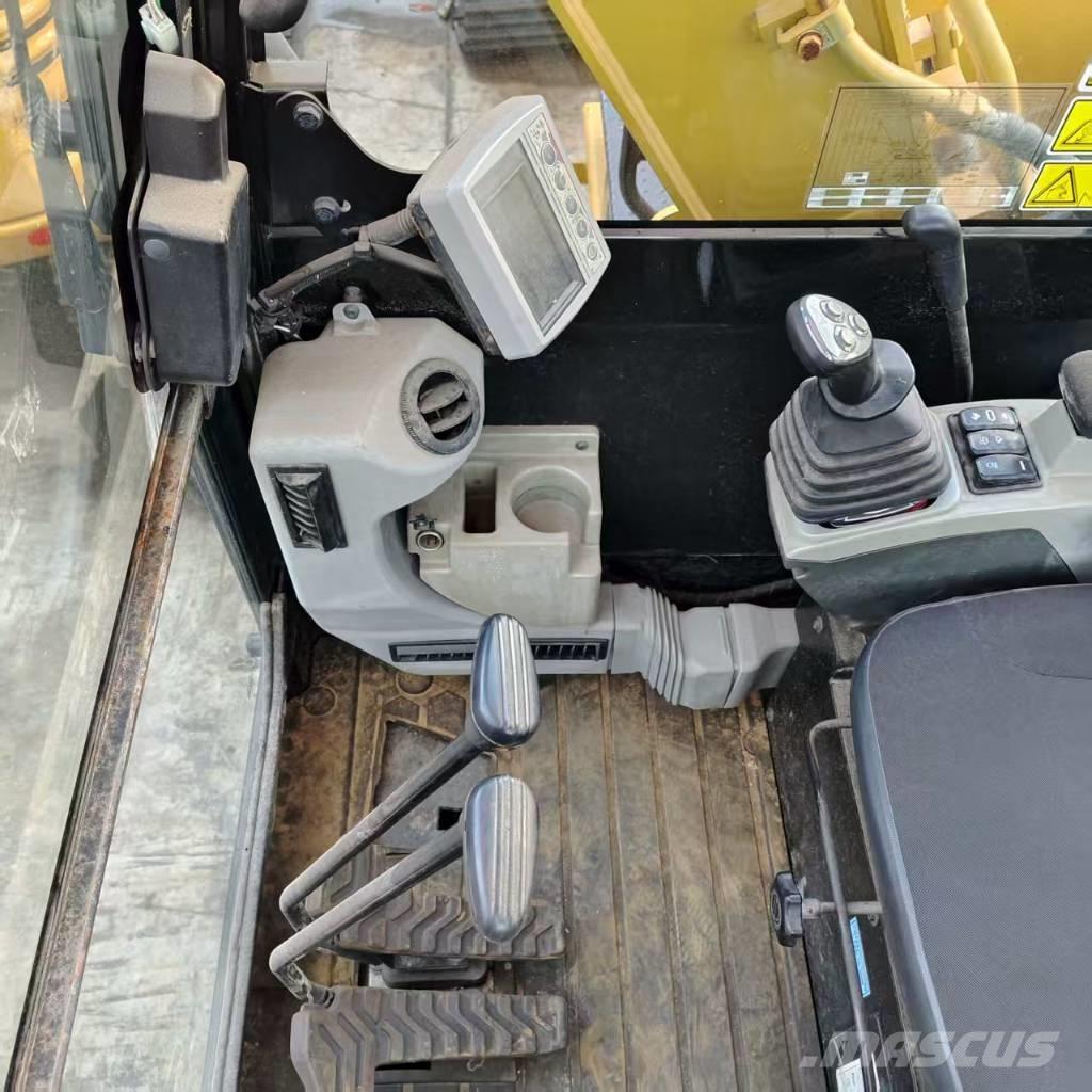 CAT 308 E 2 Excavatoare pe șenile
