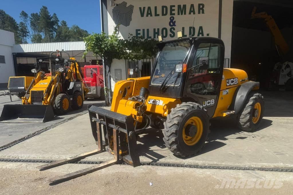 JCB 527-55 Manipulatoare agricole