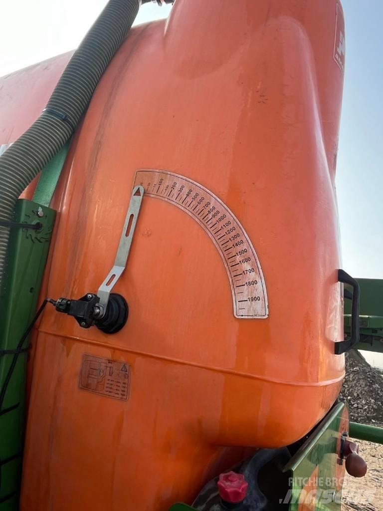 Amazone UF 1801 Pulverizatoare spayers