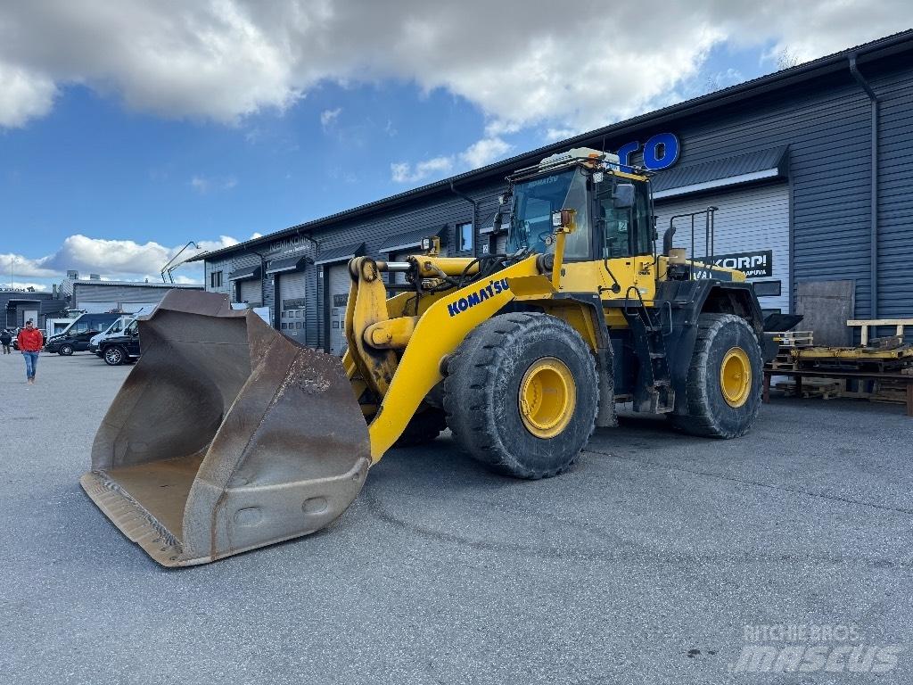 Komatsu WA 480 Incarcator pe pneuri