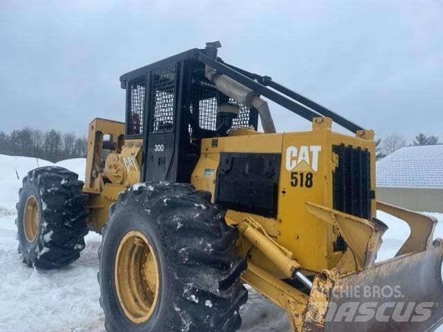 CAT 518 C Utilaje de manevrarea a bustenilor