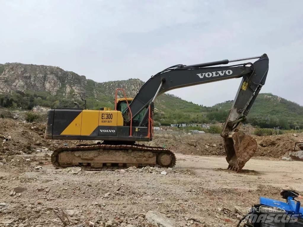 Volvo EC 300 Excavatoare pe șenile

