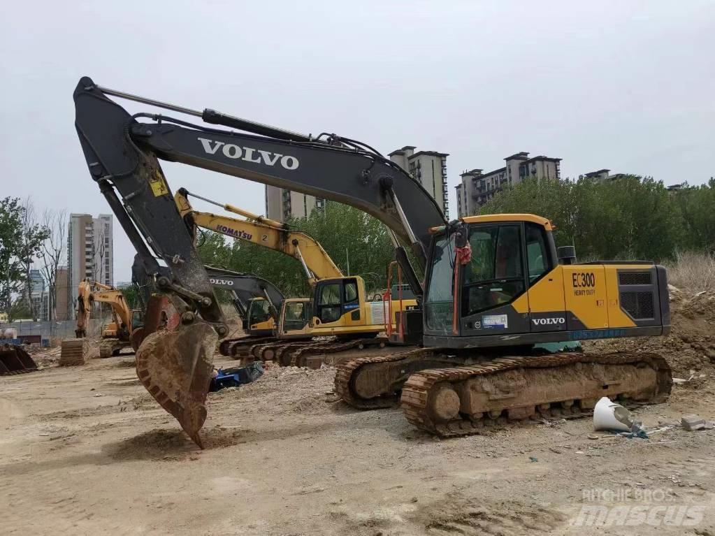 Volvo EC 300 Excavatoare pe șenile

