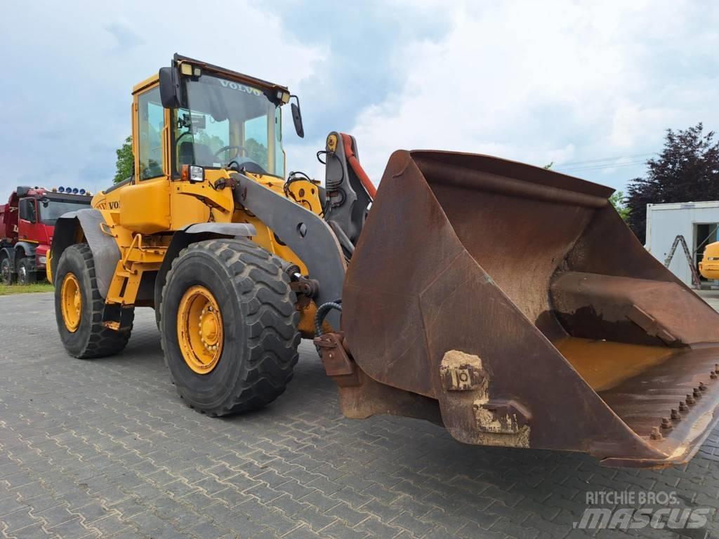 Volvo L 90 E Incarcator pe pneuri