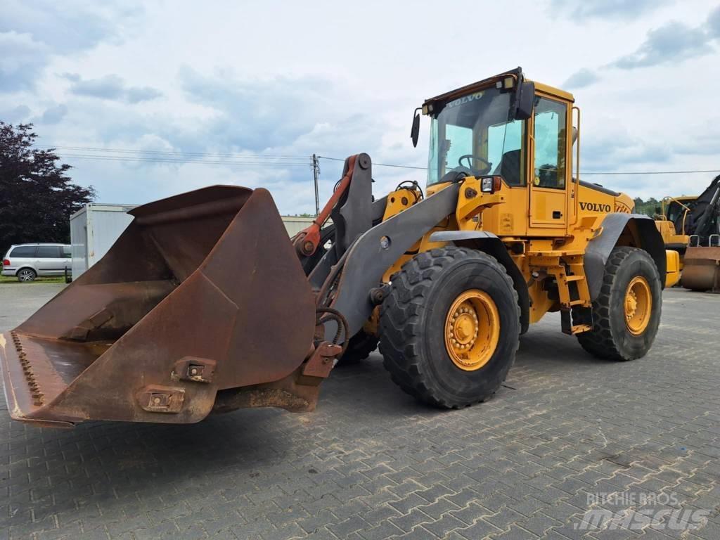 Volvo L 90 E Incarcator pe pneuri