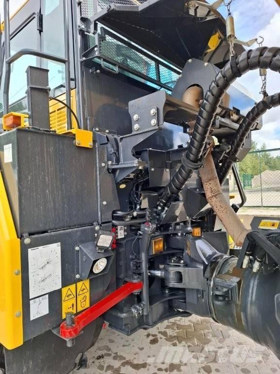 Komatsu HM 300 Transportoare articulate