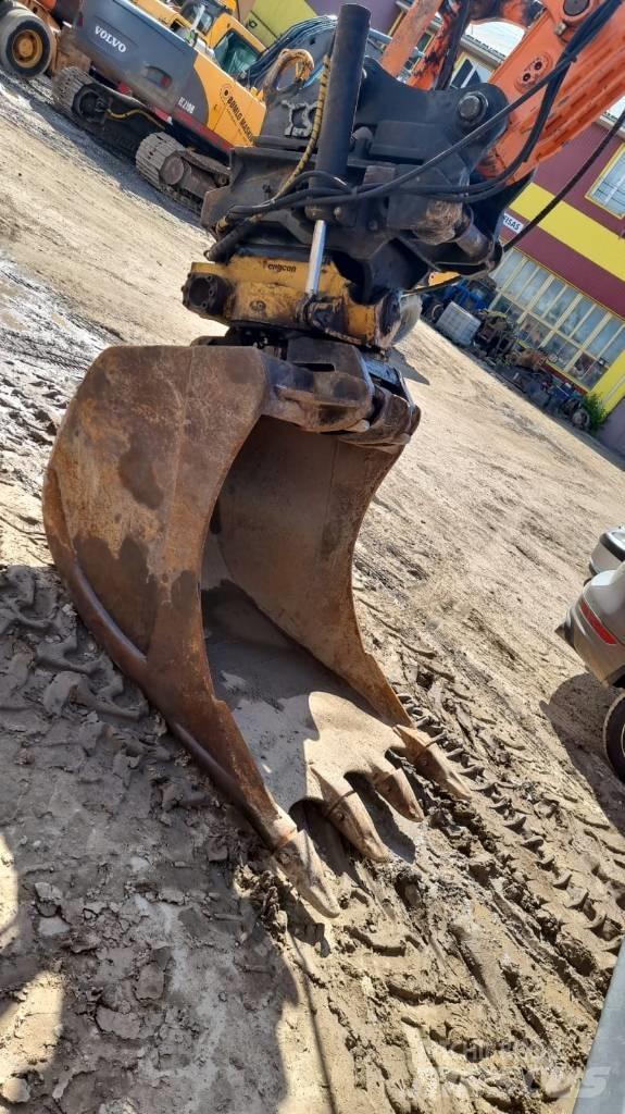 Doosan DX 160 W Excavatoare cu roti