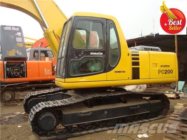 Komatsu PC 200 Excavatoare pe șenile
