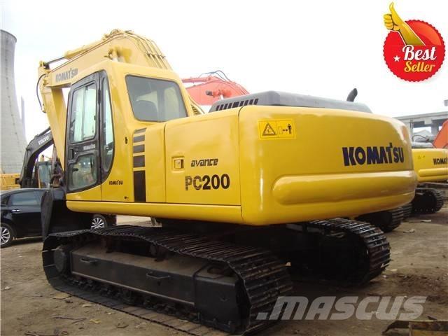 Komatsu PC 200 Excavatoare pe șenile
