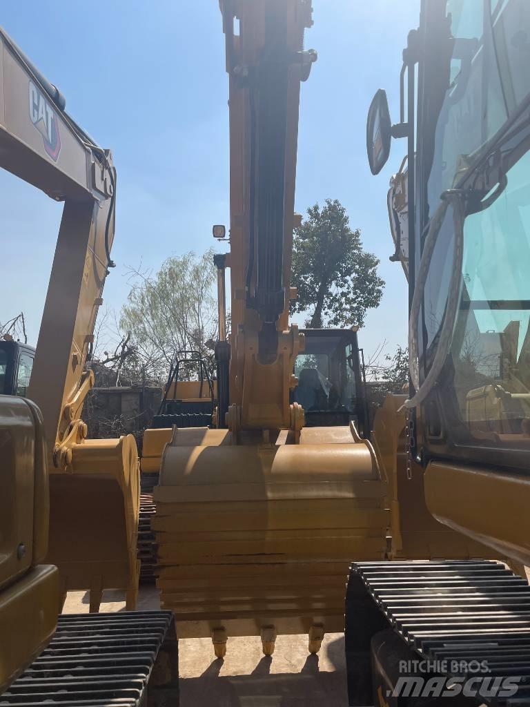 CAT 326 GC Excavatoare pe șenile
