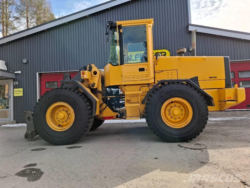 Volvo L70B Incarcator pe pneuri
