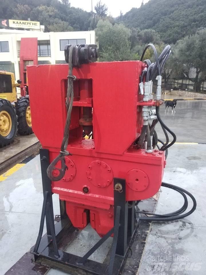 CAT MS-A82 Excavatoare pe șenile
