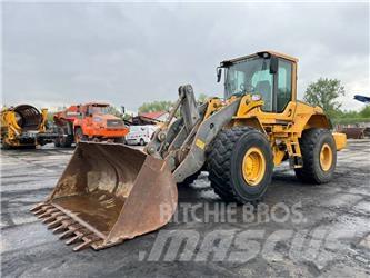 Volvo L 120 F Incarcator pe pneuri