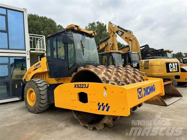 XCMG XS 223 J Compactoare monocilindrice