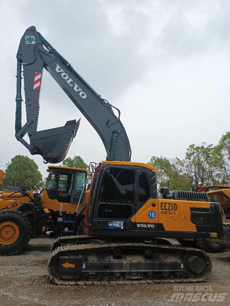 Volvo EC 210 Excavatoare 7t - 12t
