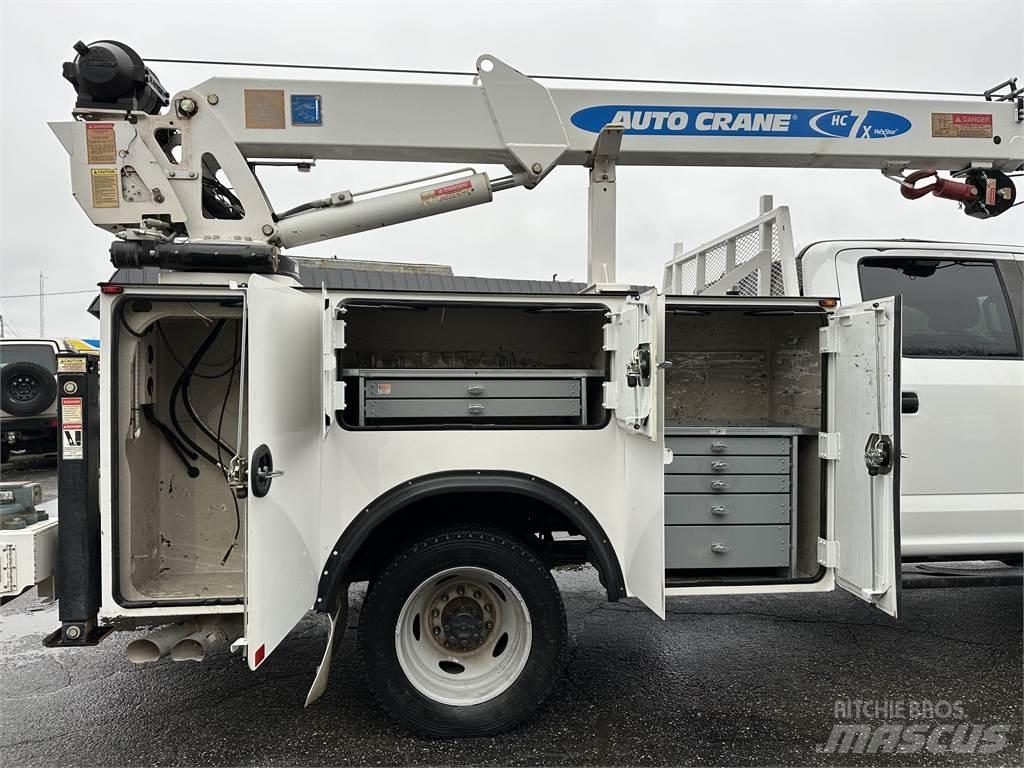 Ford F550 Municipal/vehicul cu uz general