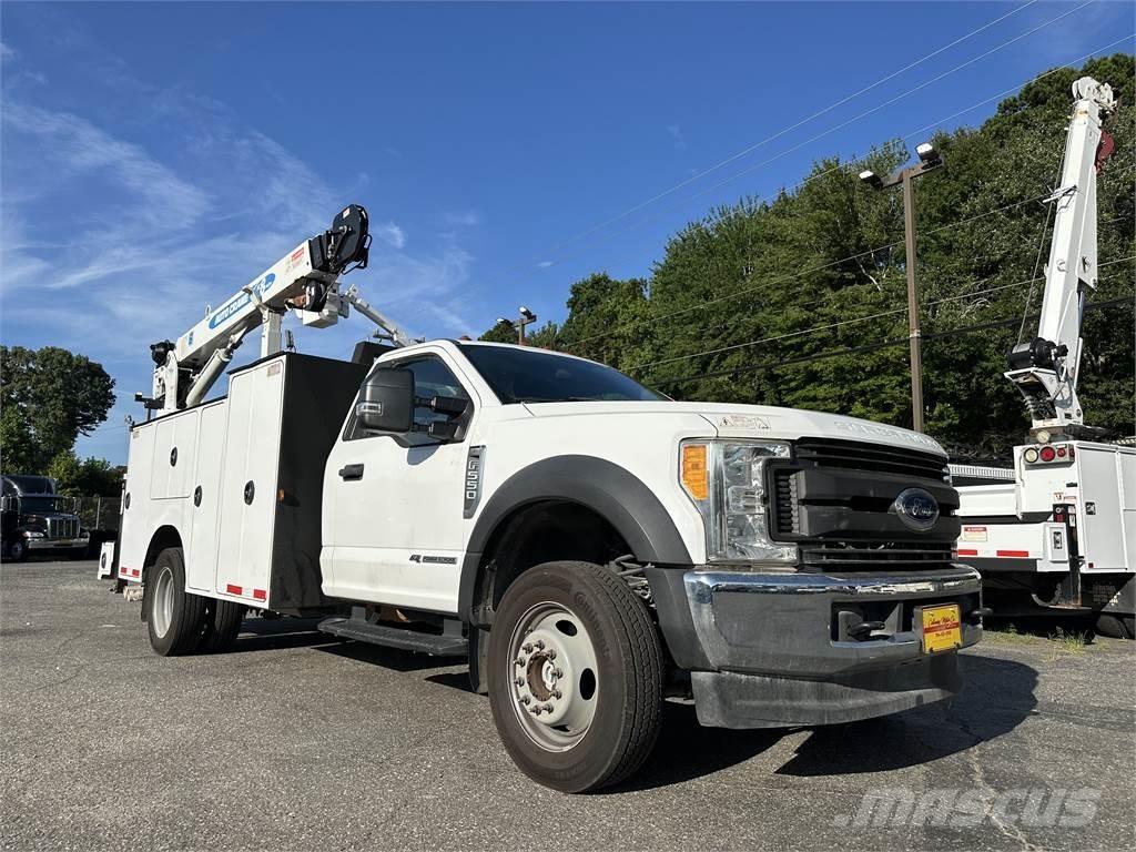 Ford F550 Municipal/vehicul cu uz general