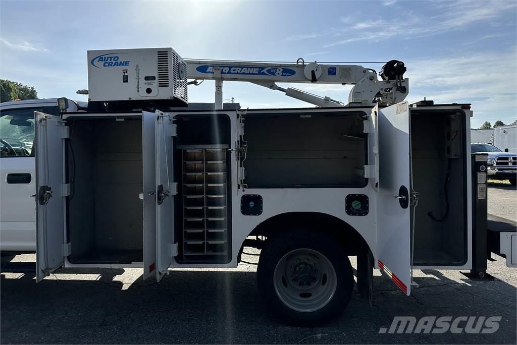 Ford F550 Municipal/vehicul cu uz general