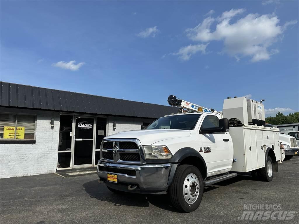 RAM 5500 Municipal/vehicul cu uz general