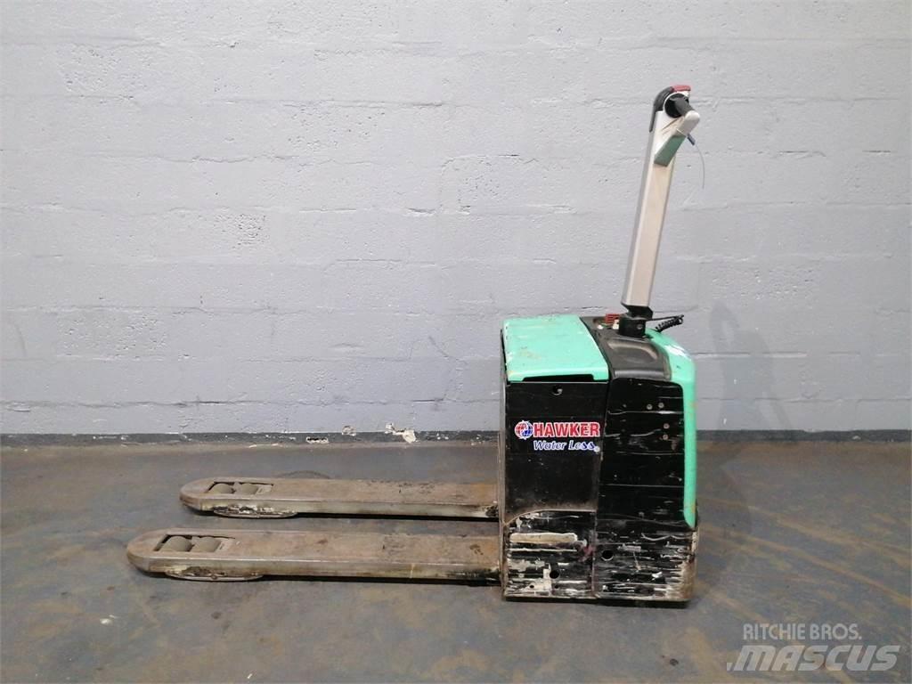 CAT NPP20M Transpaleta manuala