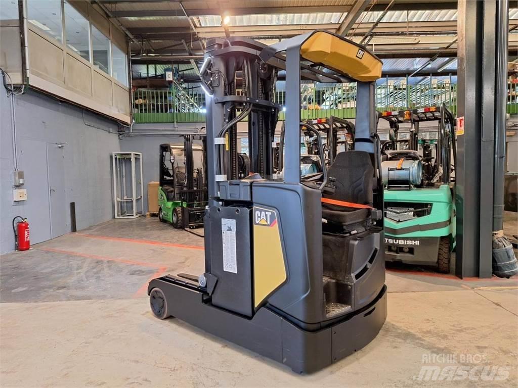 CAT NR20N2H Stivuitor cu catarg retractabil