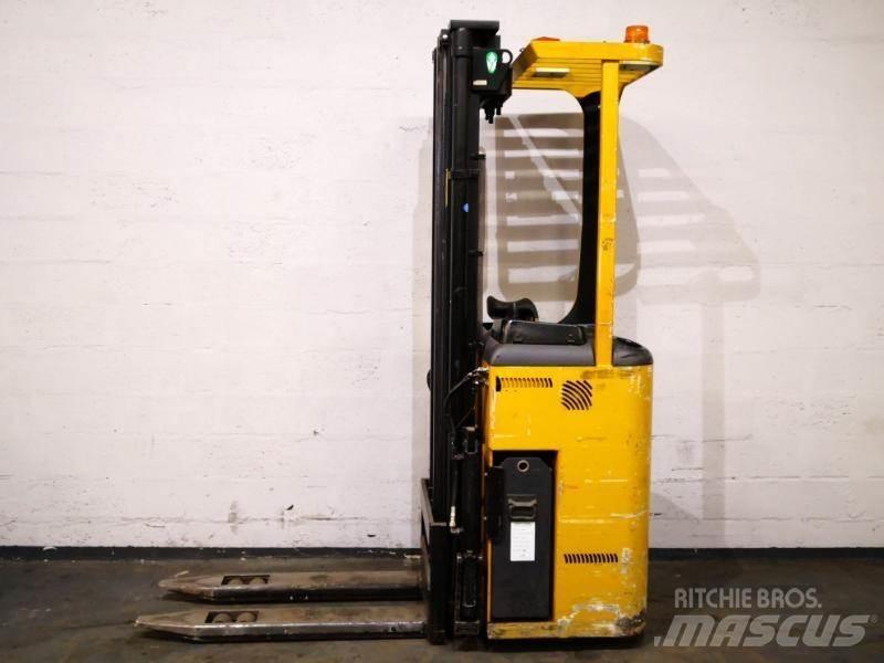 CAT NSR16K Transpaleti autopropulsanti