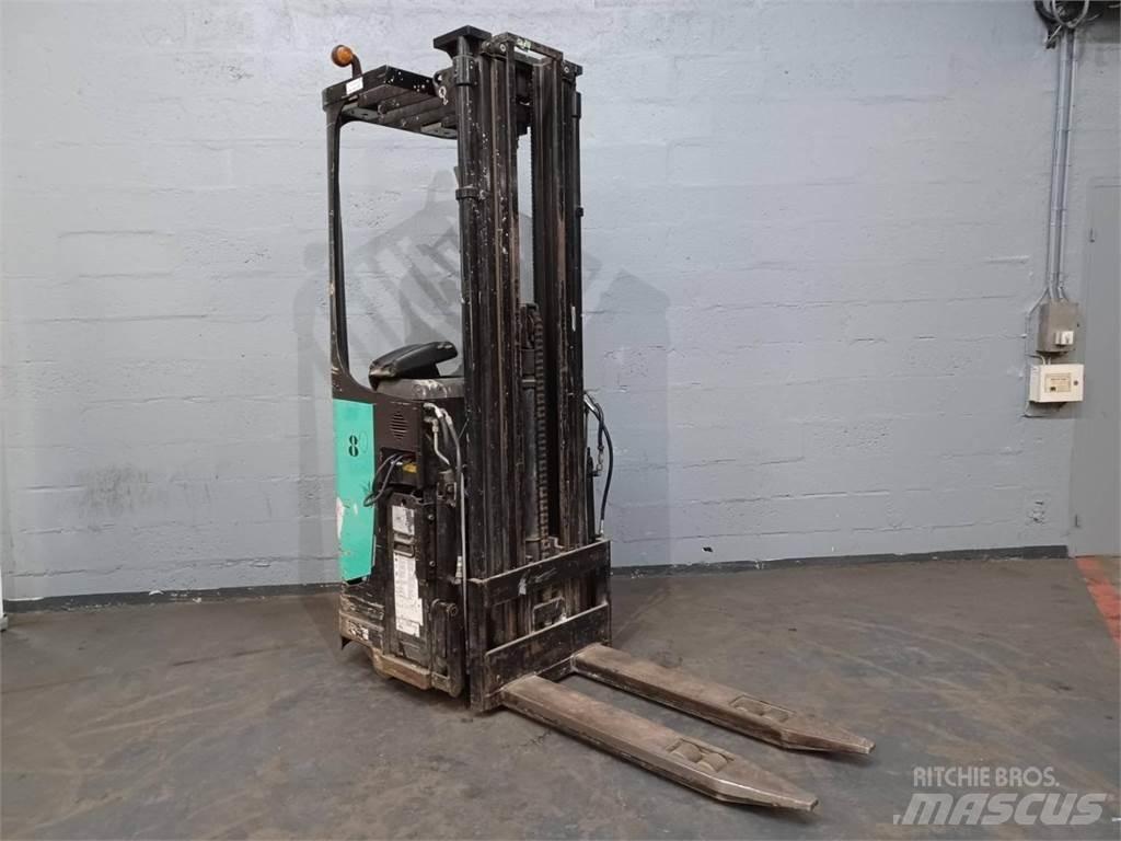 CAT NSR16N Transpaleti autopropulsanti