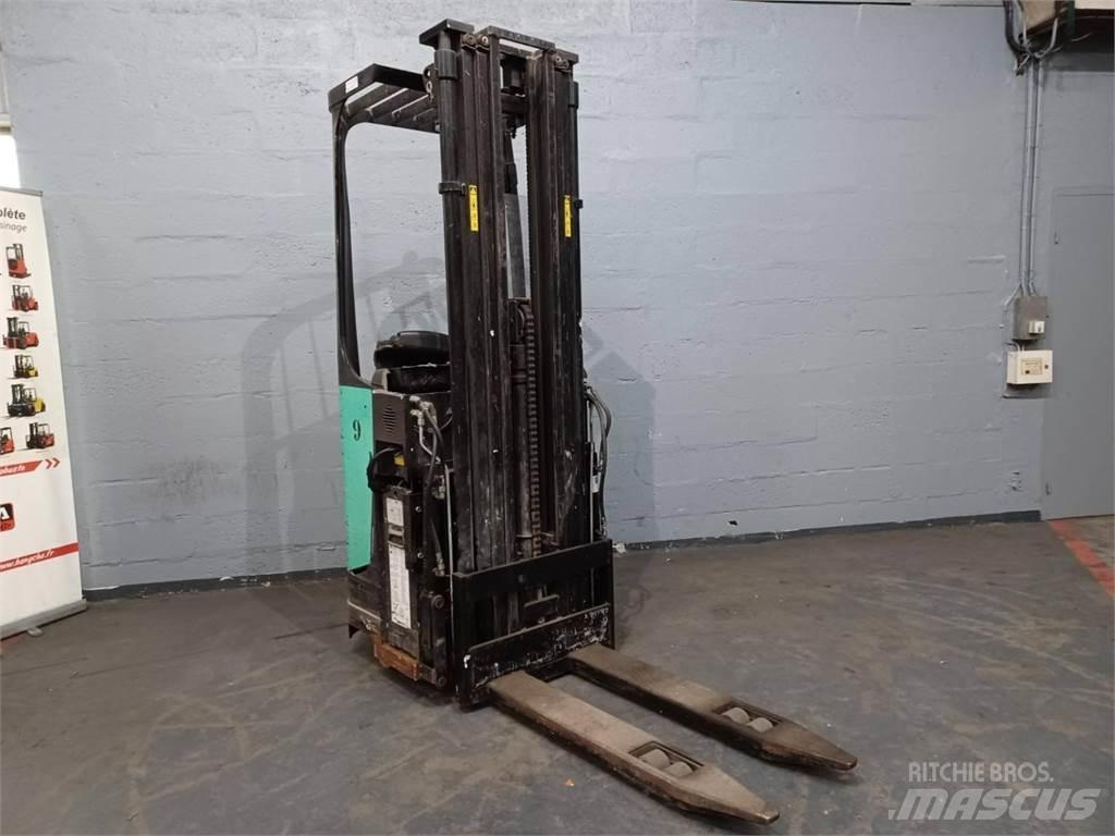 CAT NSR16N Transpaleti autopropulsanti