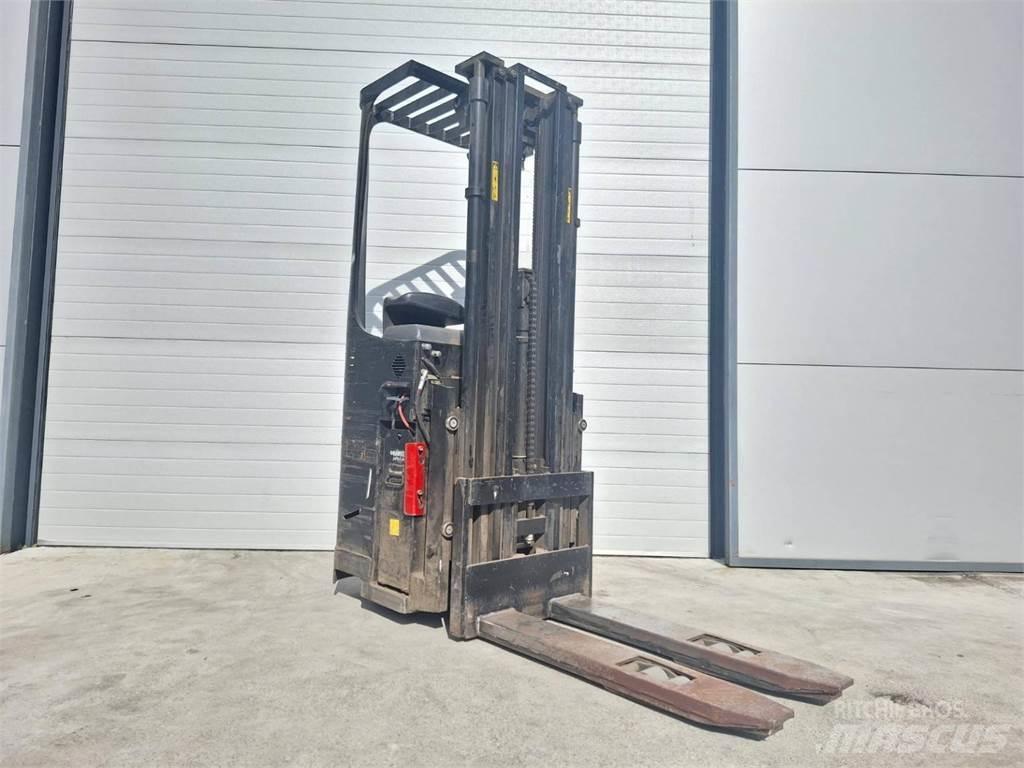 CAT NSR16NI Transpaleti autopropulsanti
