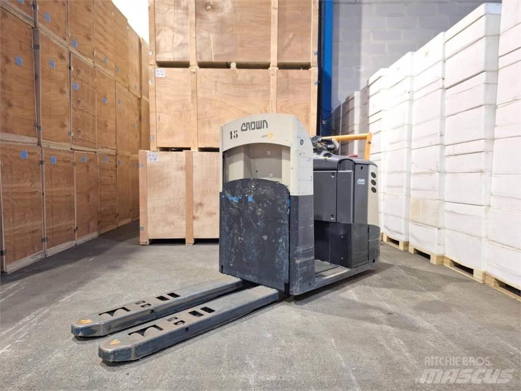 Crown GPC3020 Stivuitoare de micã inaltime pentu logistica
