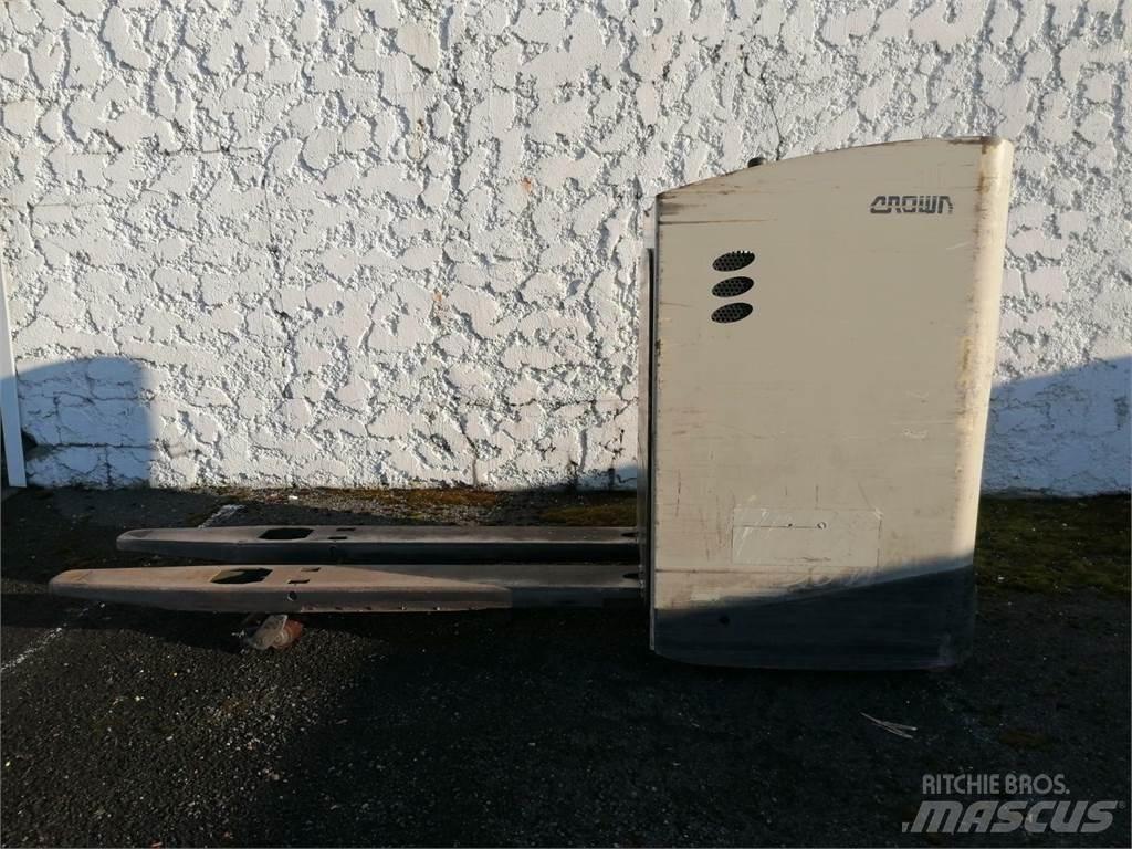 Crown RT4000 Transpaleti autopropulsanti