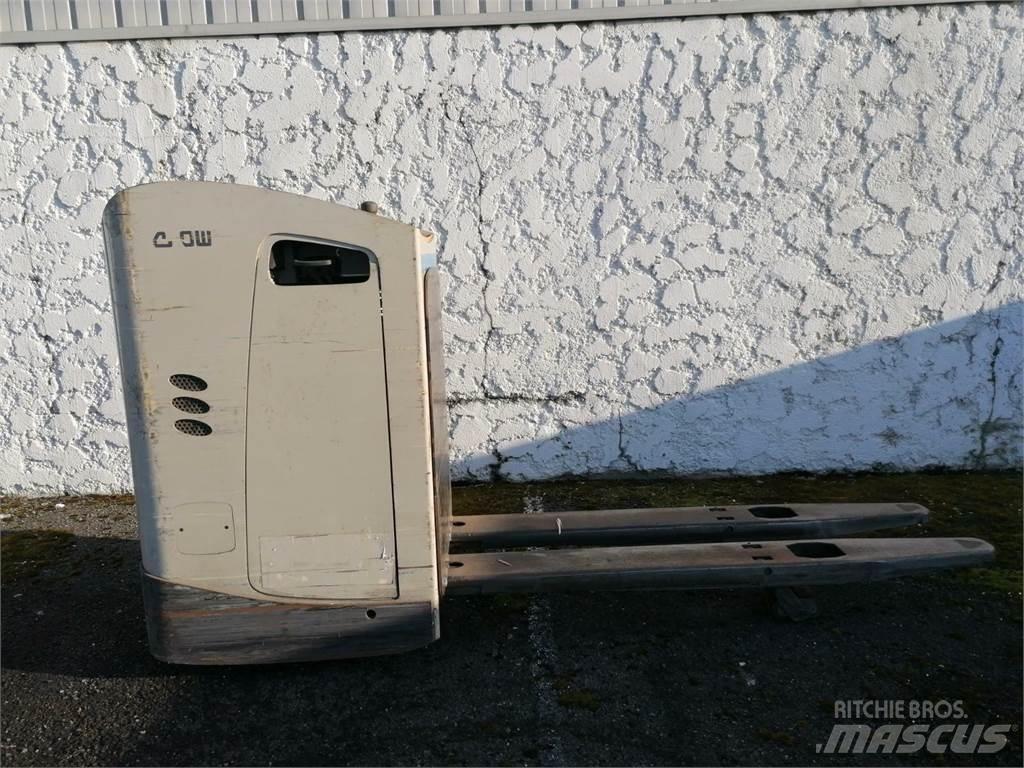 Crown RT4000 Transpaleti autopropulsanti