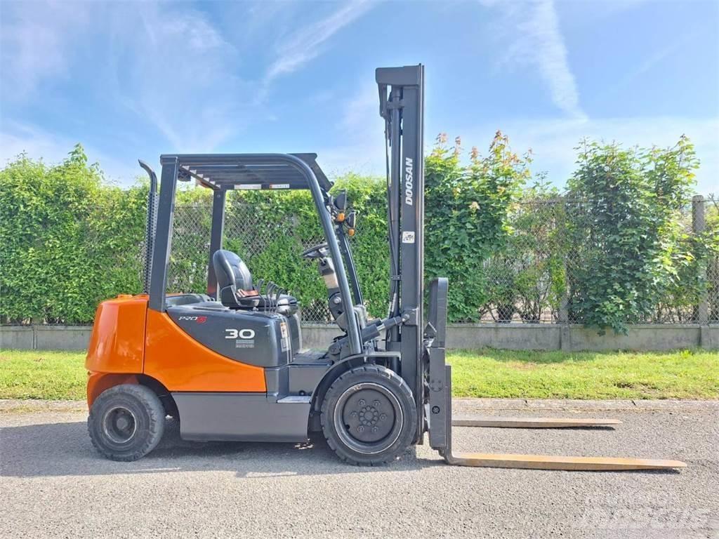 Doosan D30S 5 Strivuitoare-altele