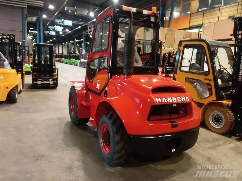 Hangcha TT30-4 Masini de teren dificil