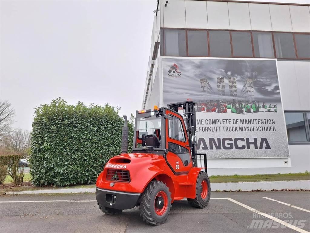 Hangcha TT30-4 Masini de teren dificil