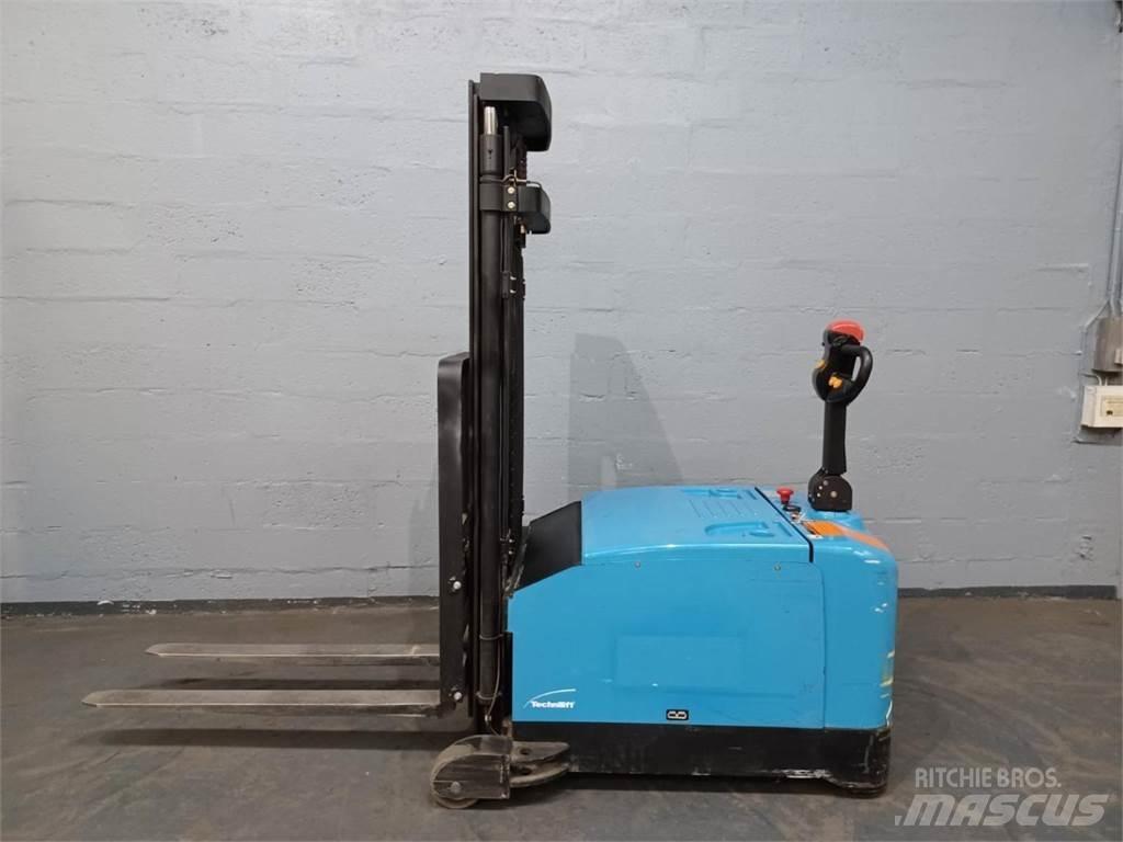 Heli CDD12 Transpaleta manuala