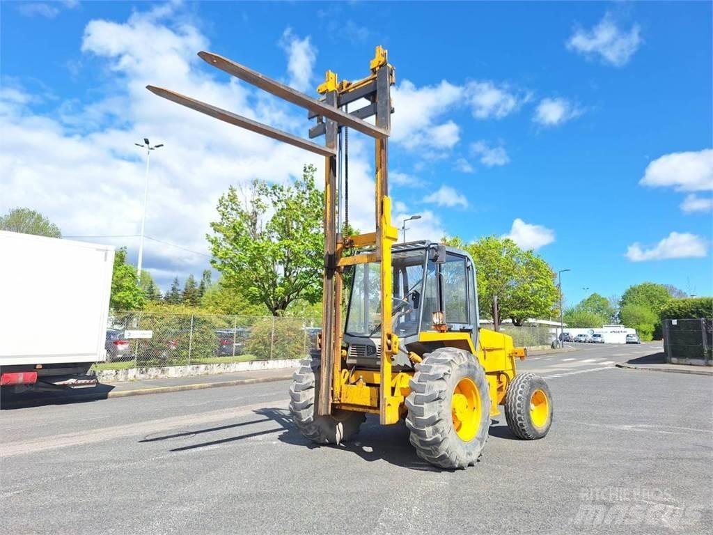 JCB 930-2 Masini de teren dificil