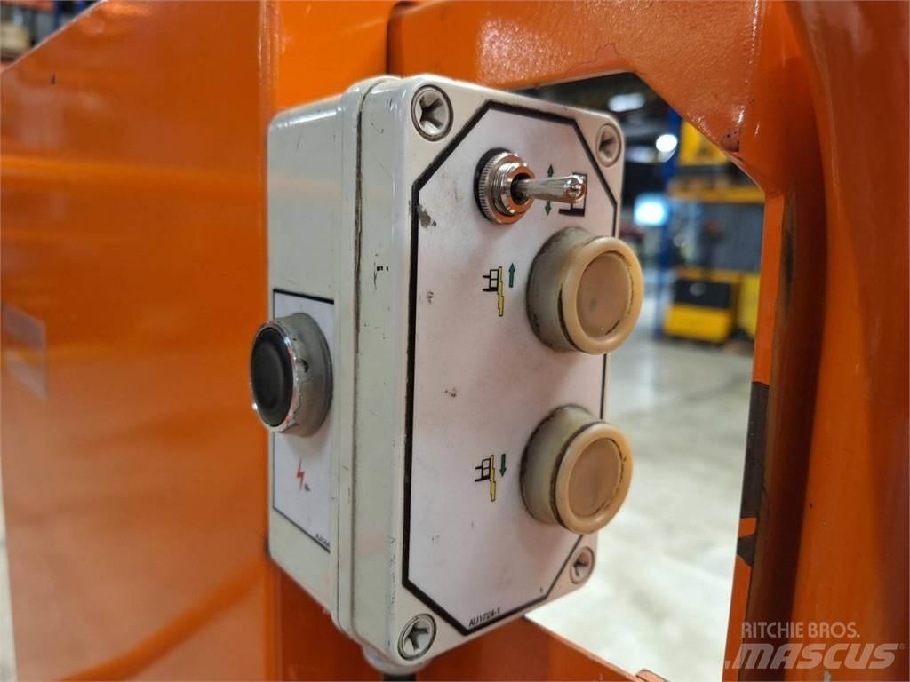 JLG TOUCAN DUO Alte ascensoare si platforme