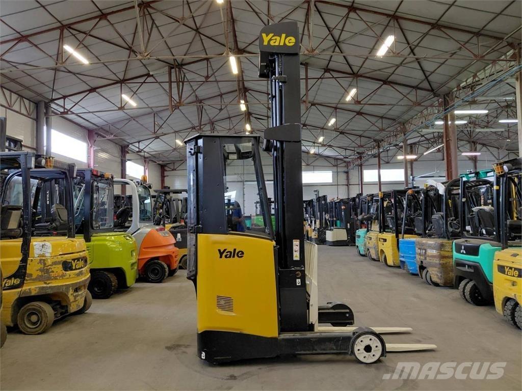 Yale MR14 Stivuitor cu catarg retractabil
