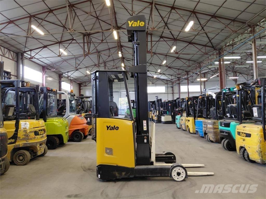 Yale MR14 Stivuitor cu catarg retractabil