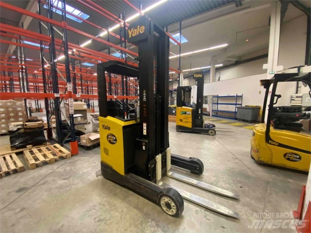 Yale MR14 Stivuitor cu catarg retractabil