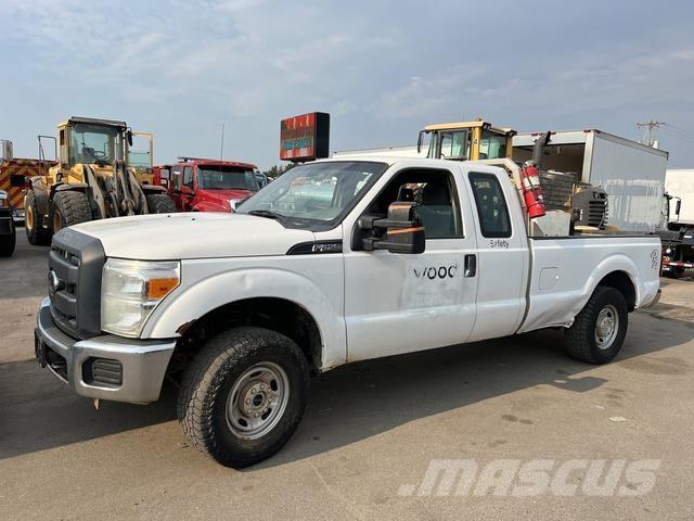 Ford SUPER DUTY 4X4 Utilaje construcții - Altele